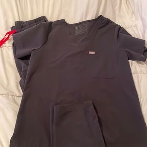 New charcoal grey figs with high waisted straight leg pants